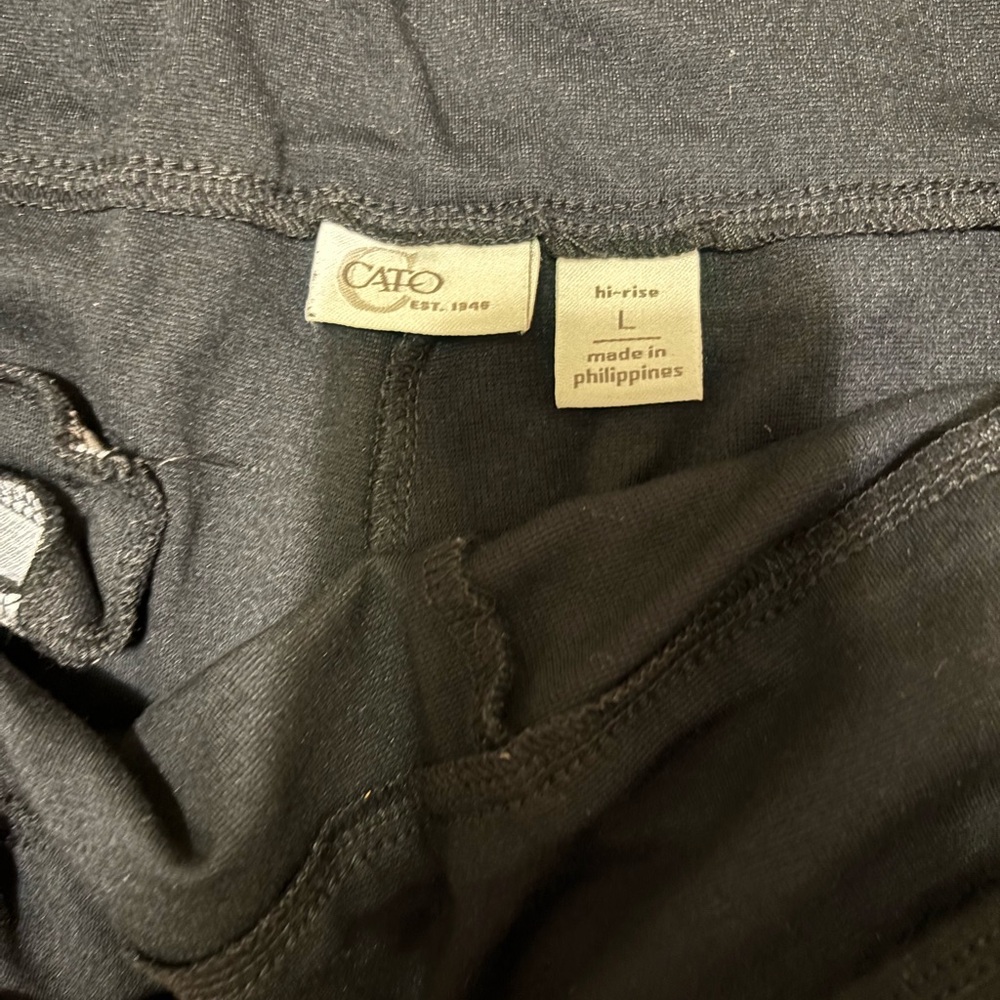 Cato Black High-Rise Capri Leggings - Stretch Fit